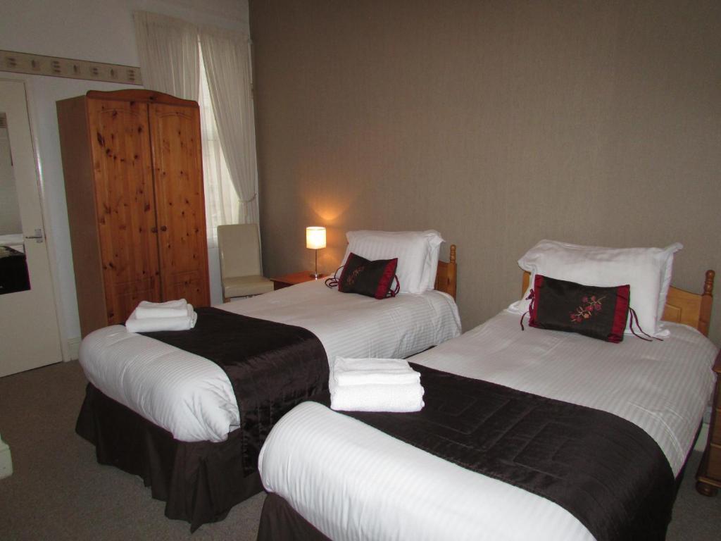 Hotel The Sea Crest Morecambe Habitación foto